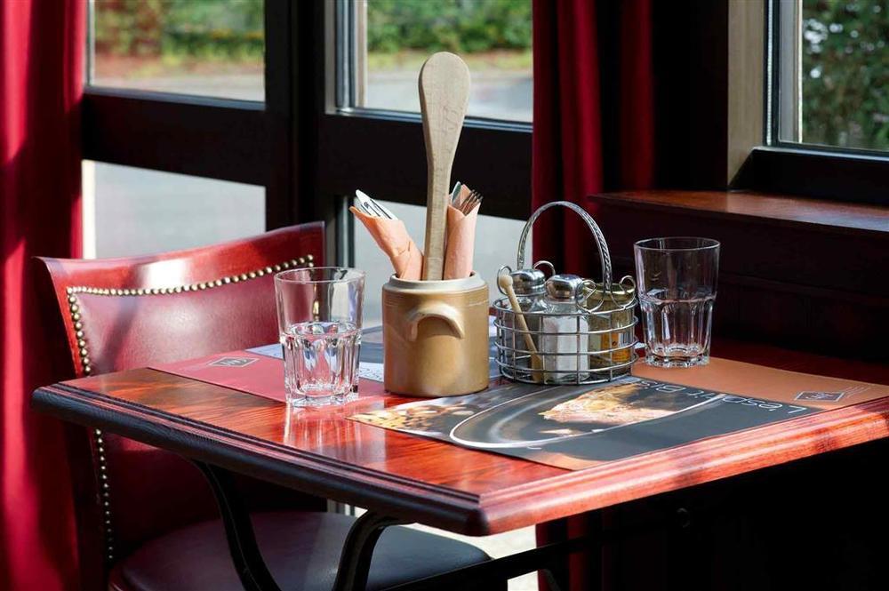 B&B Hotel Blois Nord Vallee Maillard المطعم الصورة